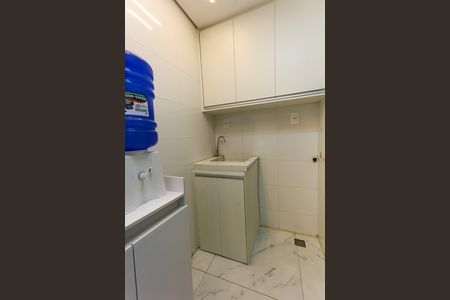 Apartamento à venda com 37m², 2 quartos e sem vaga Apartamento à venda com 37m², 2 quartos e sem vagaÁrea de Serviço