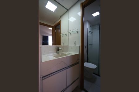 Apartamento à venda com 37m², 2 quartos e sem vaga Apartamento à venda com 37m², 2 quartos e sem vagaBanheiro