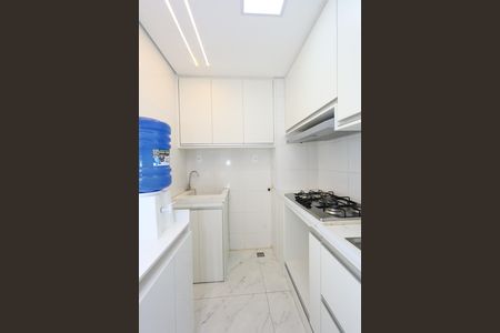 Apartamento à venda com 37m², 2 quartos e sem vaga Apartamento à venda com 37m², 2 quartos e sem vagaÁrea de Serviço