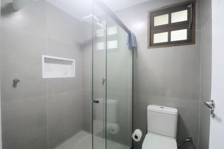 Casa para alugar com 105m², 3 quartos e 3 vagas Casa para alugar com 105m², 3 quartos e 3 vagasBanheiro Suíte