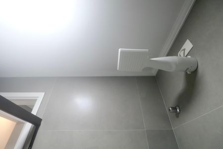 Casa para alugar com 105m², 3 quartos e 3 vagas Casa para alugar com 105m², 3 quartos e 3 vagasBanheiro Suíte