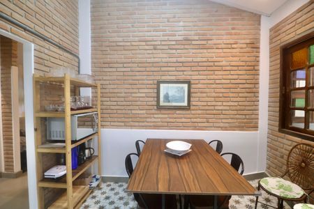 Casa para alugar com 105m², 3 quartos e 3 vagas Casa para alugar com 105m², 3 quartos e 3 vagasCozinha