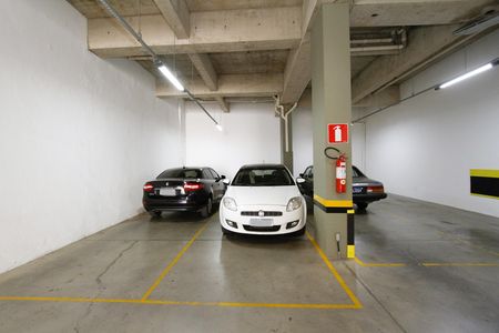 Garagem de apartamento à venda com 3 quartos, 150m² em Nova Granada, Belo Horizonte