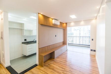 Apartamento para alugar com 76m², 2 quartos e 1 vaga Apartamento para alugar com 76m², 2 quartos e 1 vagaSala