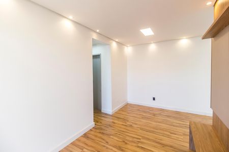 Apartamento para alugar com 76m², 2 quartos e 1 vaga Apartamento para alugar com 76m², 2 quartos e 1 vagaSala