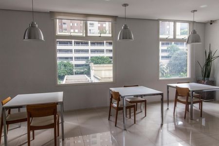 Apartamento para alugar com 76m², 2 quartos e 1 vagaÁrea comum - Salão de festas