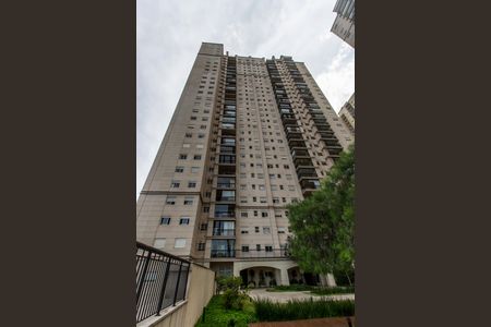 Apartamento para alugar com 76m², 2 quartos e 1 vagaFachada