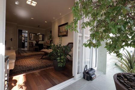 Apartamento à venda com 110m², 3 quartos e 2 vagas Apartamento à venda com 110m², 3 quartos e 2 vagasSacada