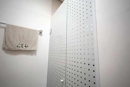 Apartamento à venda com 110m², 3 quartos e 2 vagas Apartamento à venda com 110m², 3 quartos e 2 vagasBanheiro 2
