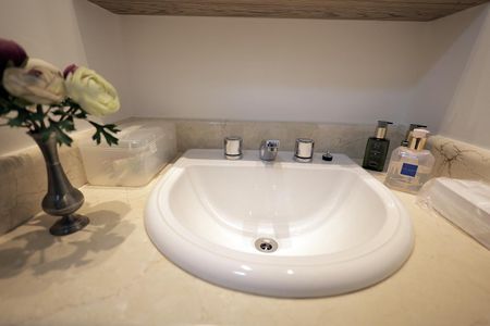 Apartamento à venda com 110m², 3 quartos e 2 vagas Apartamento à venda com 110m², 3 quartos e 2 vagasBanheiro 2
