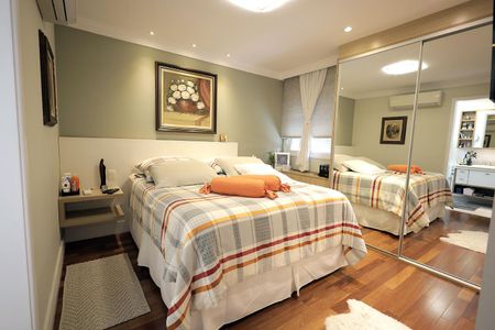 Apartamento à venda com 110m², 3 quartos e 2 vagas Apartamento à venda com 110m², 3 quartos e 2 vagasQuarto Suíte