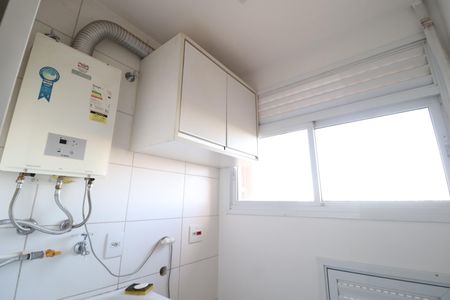Cozinha e Área de Serviço de apartamento para alugar com 3 quartos, 108m² em Jardim Karaíba, Uberlândia