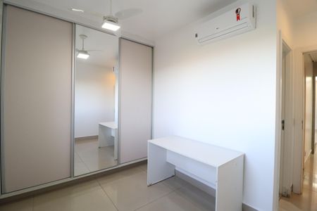 Apartamento para alugar com 108m², 3 quartos e 2 vagasQuarto 3 - Suíte