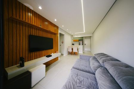 Apartamento para alugar com 58m², 2 quartos e 1 vaga Apartamento para alugar com 58m², 2 quartos e 1 vagaSala