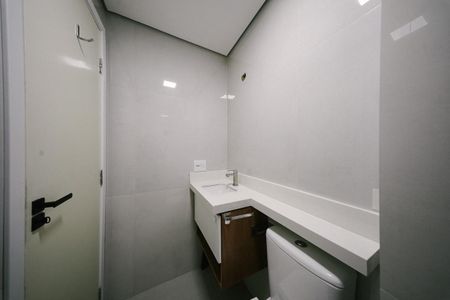 Apartamento para alugar com 58m², 2 quartos e 1 vaga Apartamento para alugar com 58m², 2 quartos e 1 vagaBanheiro