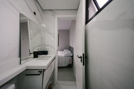 Banheiro da Suíte de apartamento para alugar com 2 quartos, 58m² em Penha de França, São Paulo