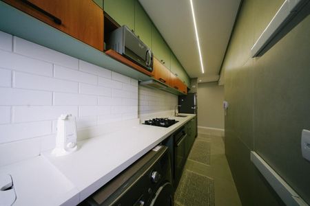 Apartamento para alugar com 58m², 2 quartos e 1 vaga Apartamento para alugar com 58m², 2 quartos e 1 vagaCozinha e Área de Serviço