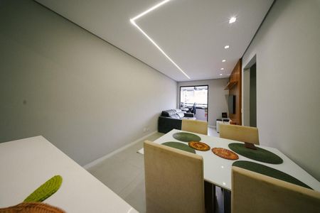 Apartamento para alugar com 58m², 2 quartos e 1 vaga Apartamento para alugar com 58m², 2 quartos e 1 vagaSala
