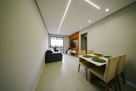 Apartamento para alugar com 58m², 2 quartos e 1 vaga Apartamento para alugar com 58m², 2 quartos e 1 vagaSala