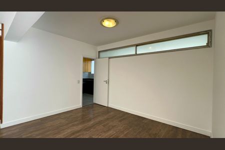 Apartamento à venda com 169m², 3 quartos e 2 vagas Apartamento à venda com 169m², 3 quartos e 2 vagasDetalhe Sala
