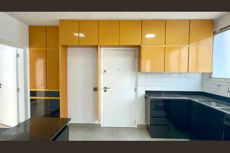 Cozinha de apartamento à venda com 3 quartos, 167m² em Jardim Paulista, São Paulo