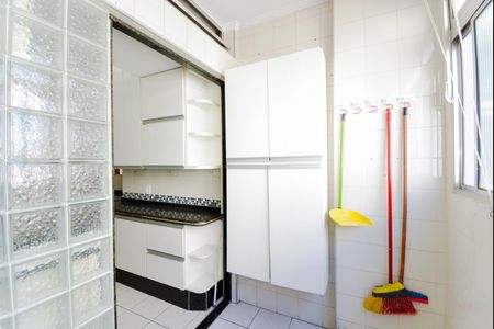 Apartamento para alugar com 90m², 3 quartos e 1 vagaÁrea de Serviço