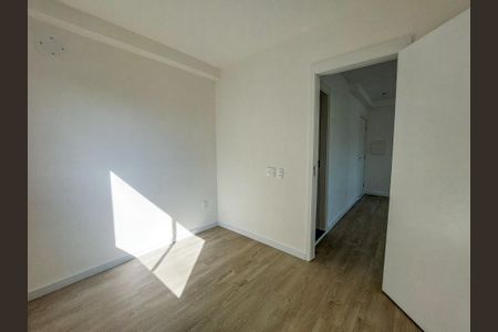 Quarto 1 de apartamento à venda com 2 quartos, 42m² em Várzea de Baixo, São Paulo