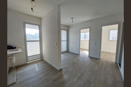Apartamento à venda com 2 quartos, 42m² em Várzea de Baixo, São Paulo