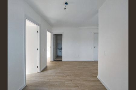 Sala de apartamento à venda com 2 quartos, 42m² em Várzea de Baixo, São Paulo