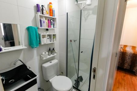 Apartamento para alugar com 32m², 2 quartos e sem vaga Apartamento para alugar com 32m², 2 quartos e sem vagaBanheiro