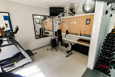 Apartamento para alugar com 32m², 2 quartos e sem vaga Apartamento para alugar com 32m², 2 quartos e sem vagaÁrea comum - Academia