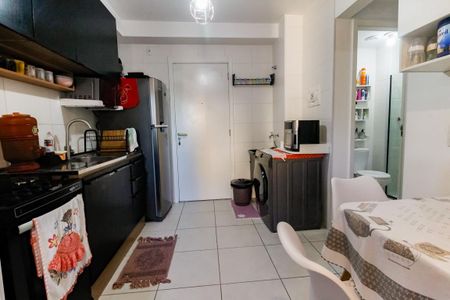 Apartamento para alugar com 32m², 2 quartos e sem vaga Apartamento para alugar com 32m², 2 quartos e sem vagaCozinha e Área de Serviço