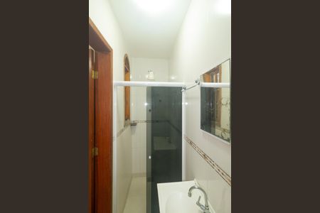Casa para alugar com 70m², 2 quartos e 1 vaga Casa para alugar com 70m², 2 quartos e 1 vagaBanheiro 1