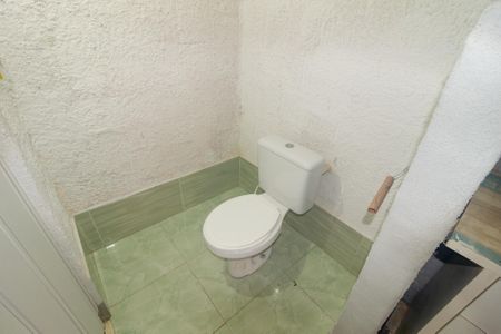 Casa para alugar com 70m², 2 quartos e 1 vaga Casa para alugar com 70m², 2 quartos e 1 vagaBanheiro 2