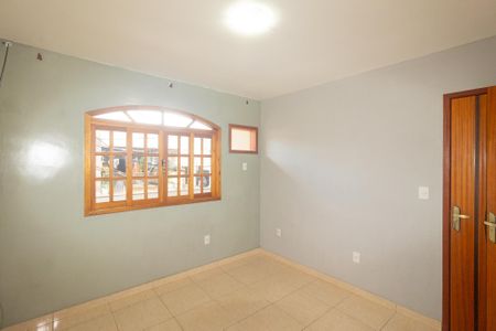 Casa para alugar com 70m², 2 quartos e 1 vaga Casa para alugar com 70m², 2 quartos e 1 vagaQuarto 1