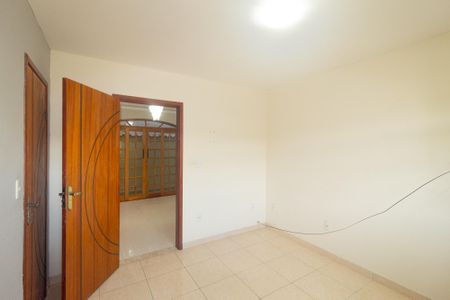 Casa para alugar com 70m², 2 quartos e 1 vaga Casa para alugar com 70m², 2 quartos e 1 vagaQuarto 1