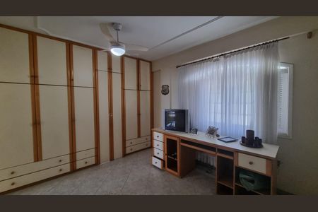 Quarto de casa de condomínio à venda com 6 quartos, 549m² em Jacarepaguá, Rio de Janeiro