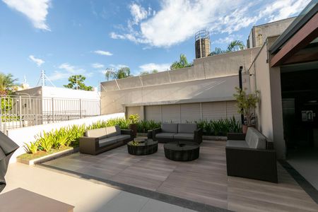 Apartamento para alugar com 65m², 2 quartos e 1 vaga Apartamento para alugar com 65m², 2 quartos e 1 vagaÁREAS COMUNS - CHURRASQUEIRAS
