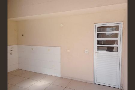 Apartamento à venda com 85m², 2 quartos e 1 vaga Apartamento à venda com 85m², 2 quartos e 1 vagaÁrea de Serviço