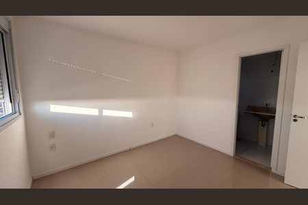 Apartamento à venda com 76m², 3 quartos e 2 vagas Apartamento à venda com 76m², 3 quartos e 2 vagasSuite