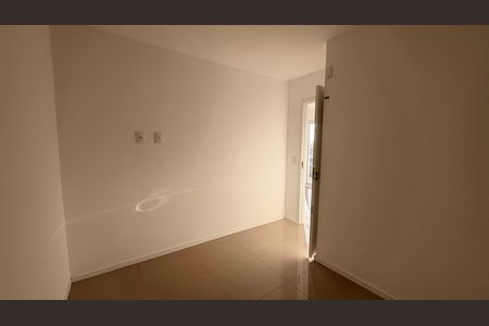 Apartamento à venda com 76m², 3 quartos e 2 vagas Apartamento à venda com 76m², 3 quartos e 2 vagasQuarto 1