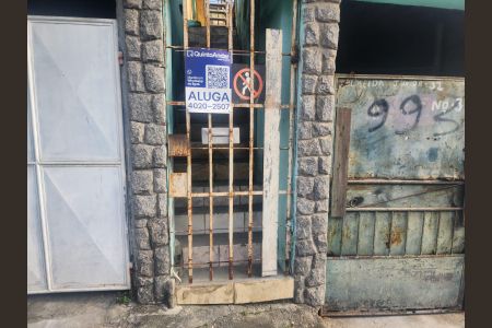 Casa para alugar com 90m², 2 quartos e sem vaga Casa para alugar com 90m², 2 quartos e sem vagaFachada