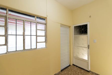 Casa para alugar com 90m², 2 quartos e sem vaga Casa para alugar com 90m², 2 quartos e sem vagaSala 2