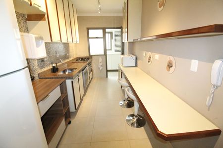 Cozinha de apartamento para alugar com 3 quartos, 115m² em Centro, São José dos Campos