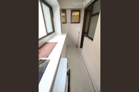 Área de Serviço de apartamento para alugar com 3 quartos, 115m² em Centro, São José dos Campos