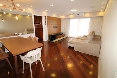 Apartamento para alugar com 3 quartos, 115m² em Centro, São José dos Campos
