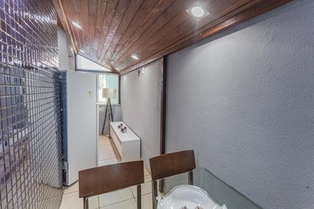 Apartamento à venda com 75m², 2 quartos e 1 vaga Apartamento à venda com 75m², 2 quartos e 1 vagaÁrea Privativa
