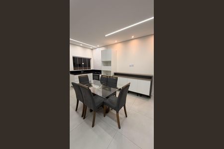 Casa de condomínio à venda com 450m², 6 quartos e 6 vagas Casa de condomínio à venda com 450m², 6 quartos e 6 vagasCozinha