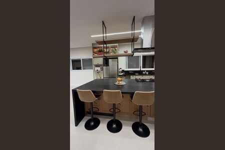 Casa de condomínio à venda com 450m², 6 quartos e 6 vagas Casa de condomínio à venda com 450m², 6 quartos e 6 vagasCozinha