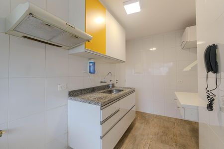 Apartamento à venda com 64m², 2 quartos e 1 vaga Apartamento à venda com 64m², 2 quartos e 1 vagaCozinha